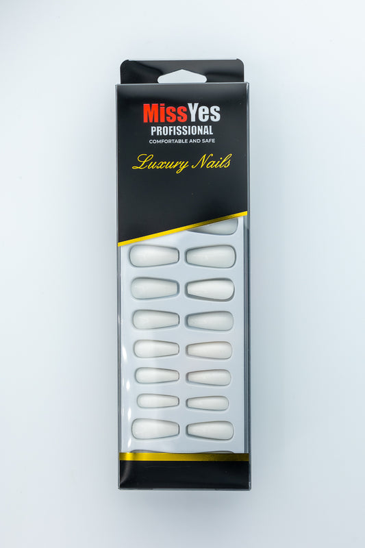 MissYes Press-On Nails White - Coffin