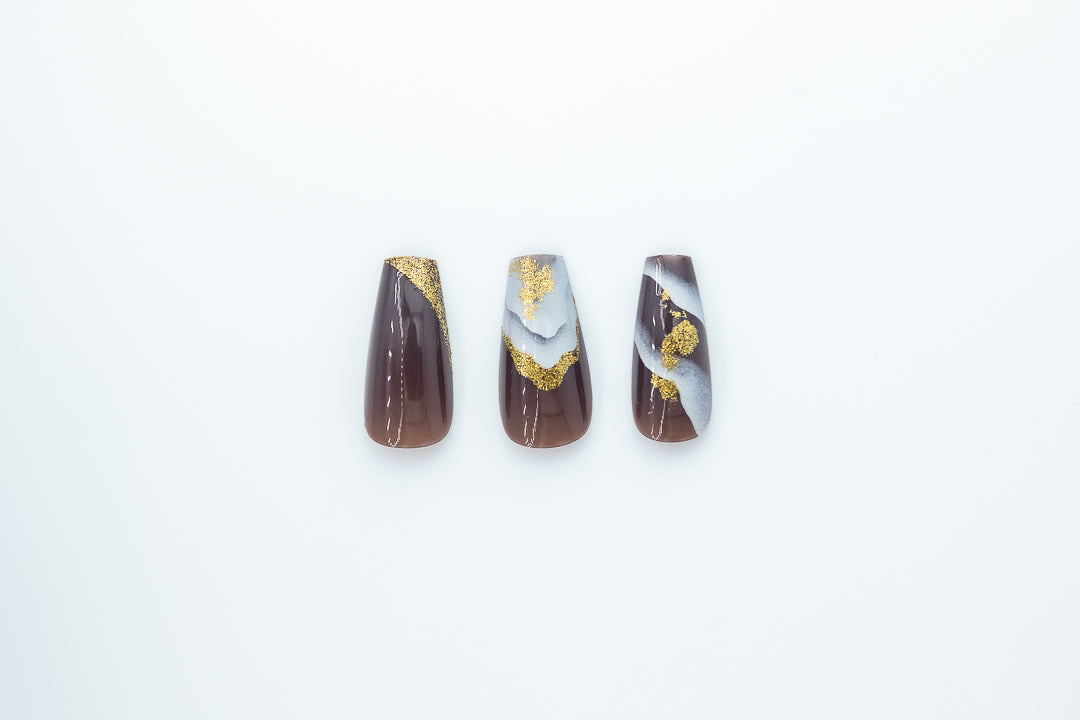 MissYes Press-On Nails Brown with Floral - Coffin