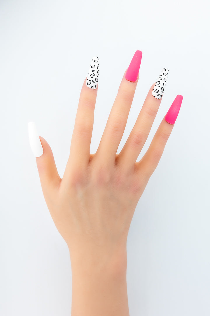 MissYes Press-On Nails White, Pink with Spotted - Coffin